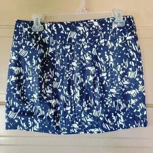 Forever 21 Juniors Sz Medium Mini Skirt Blue And White Pattern NWT